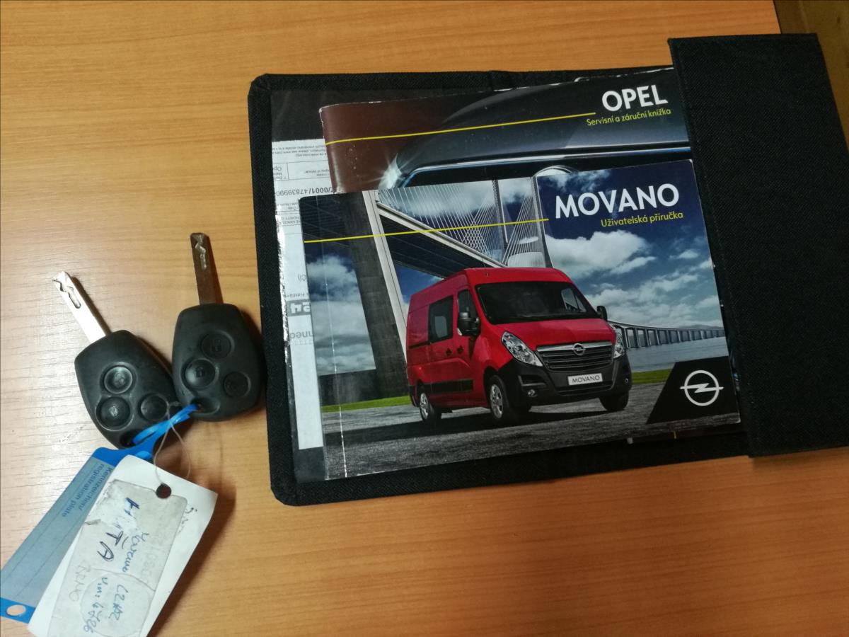 Opel Movano
