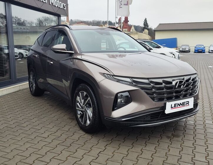 Hyundai Tucson SUV 1,6 l 110 kw