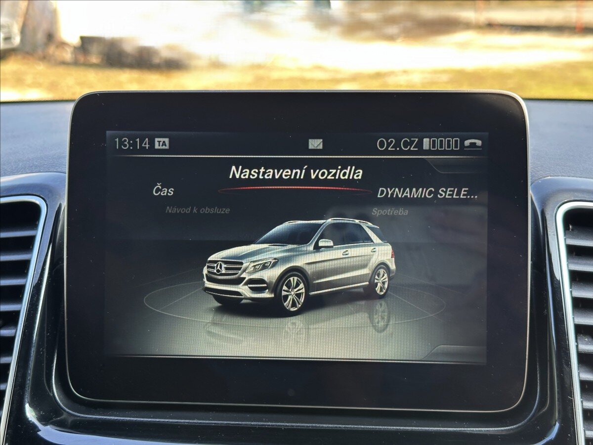 Mercedes-Benz GLE SUV / Terénní 3,0 l 190 kw