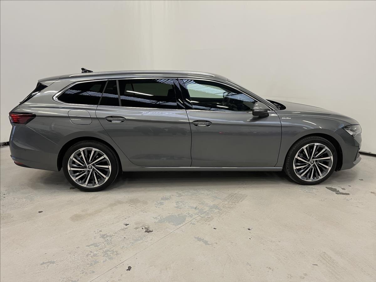 Škoda Superb Kombi 2,0 l 110 kw