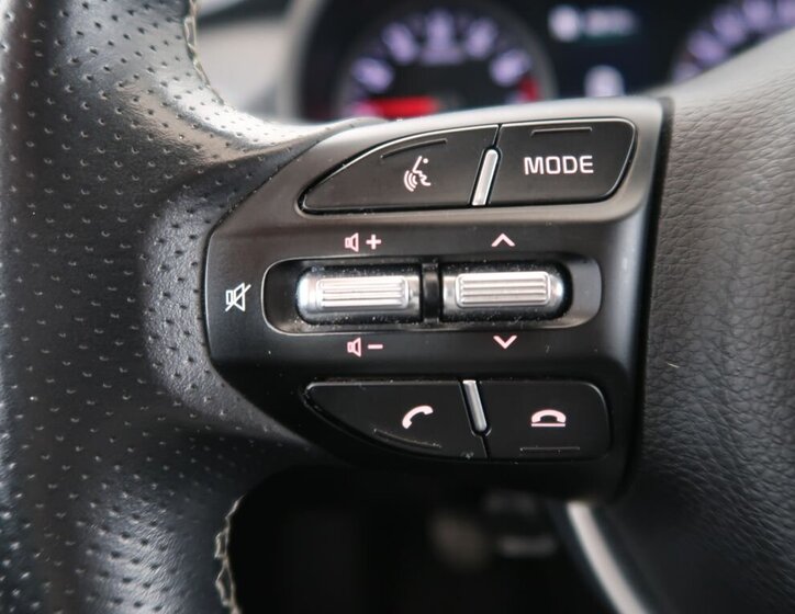 KIA Rio Hatchback 998,0 88 kw