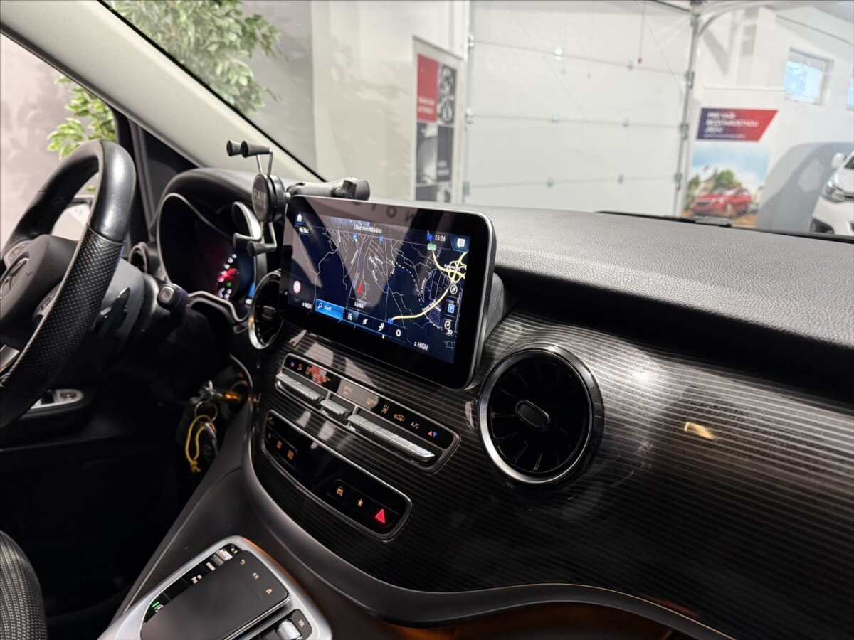 Mercedes-Benz Třídy V Kombi 2,0 l 174 kw