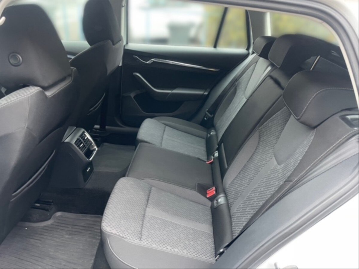 Škoda Octavia Kombi 1,5 l 110 kw