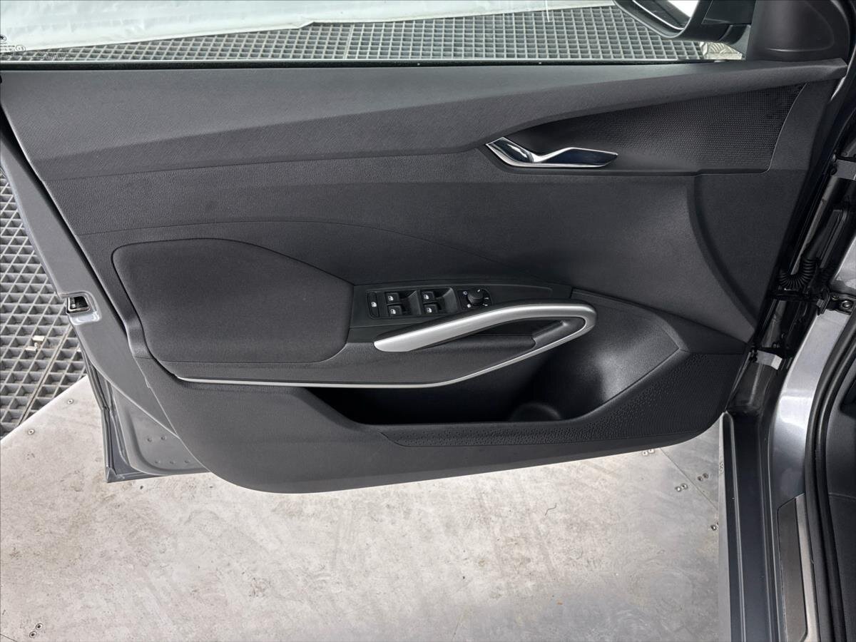 Škoda Fabia Hatchback 999,0 85 kw