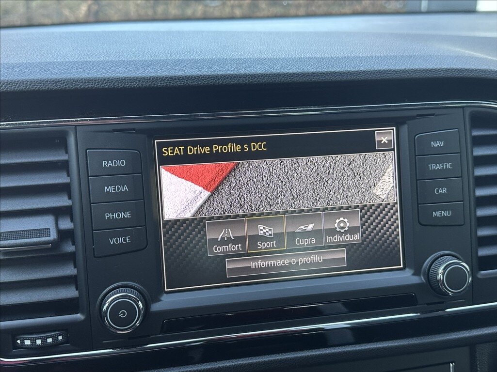 Seat Leon Hatchback 2,0 l 213 kw