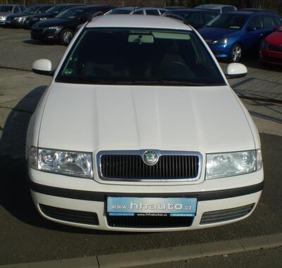 Škoda Octavia 1