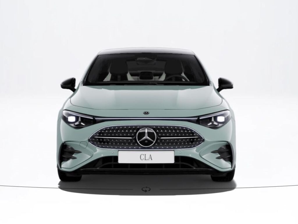Mercedes-Benz CLA Sedan 1,5 l 142 kw
