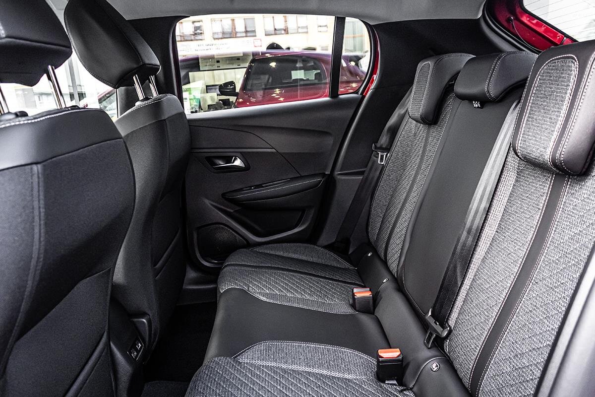 Peugeot 208 Hatchback 1,2 l 74 kw