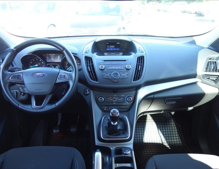 Ford Kuga 16