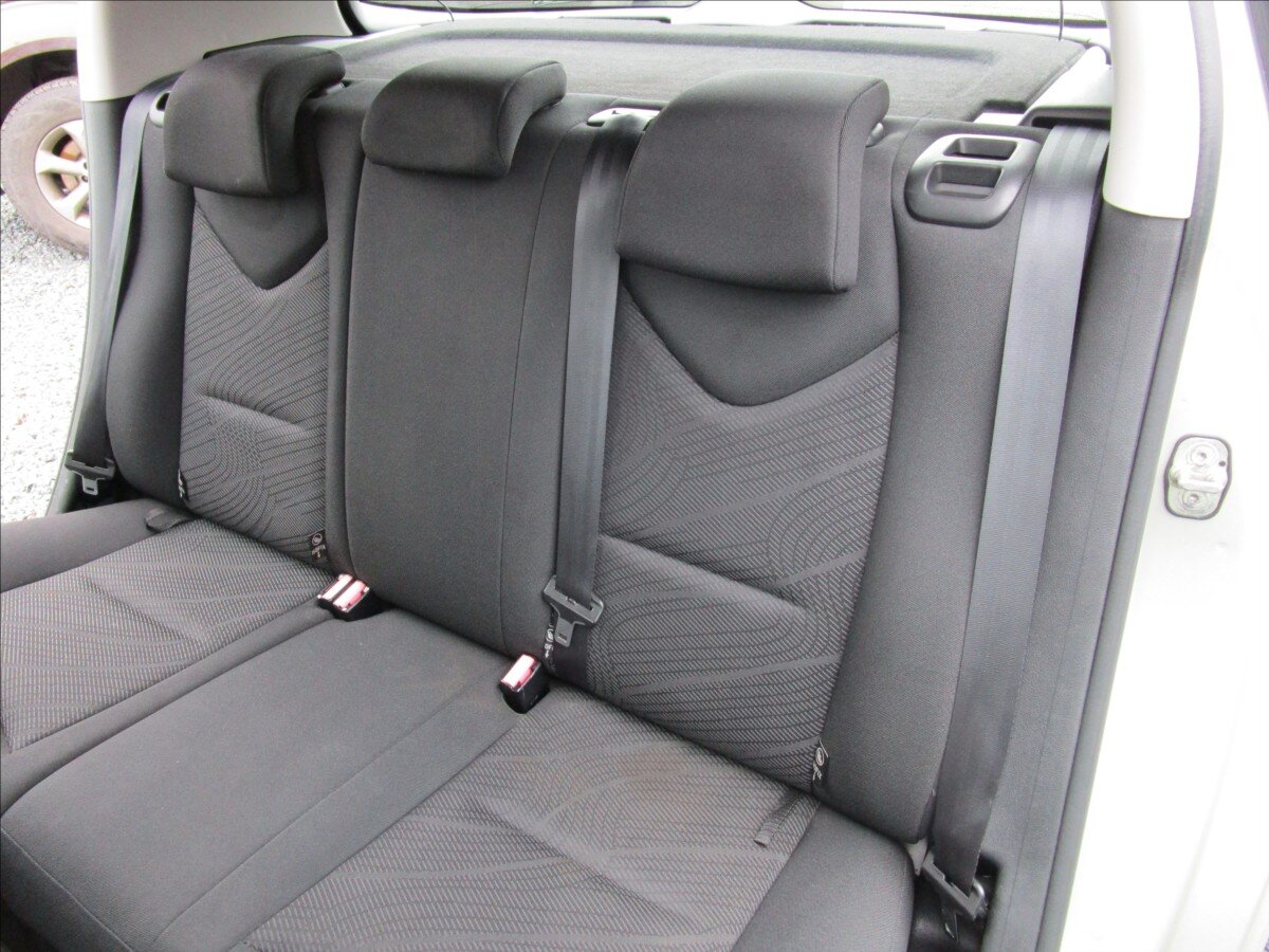 Peugeot 308 Hatchback 1,6 l 66 kw