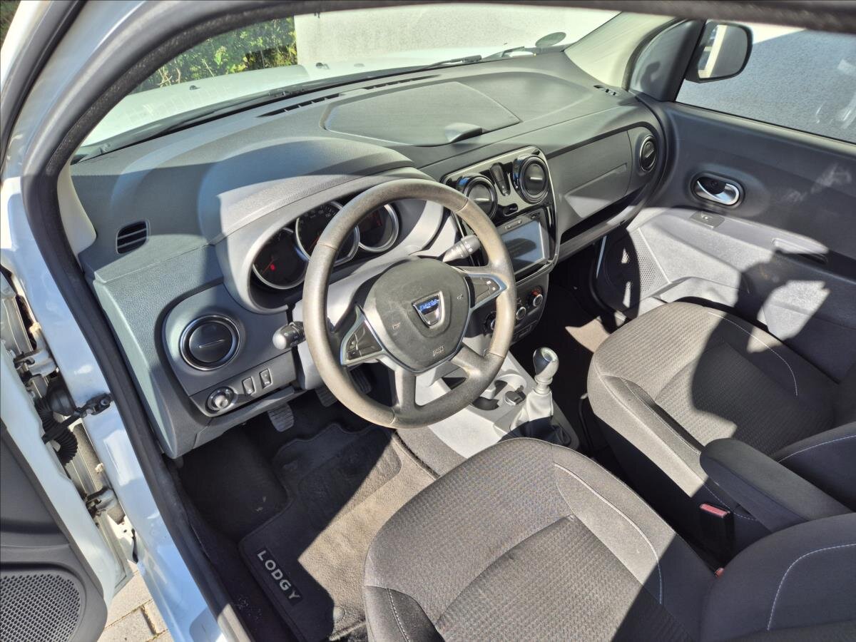 Dacia Lodgy