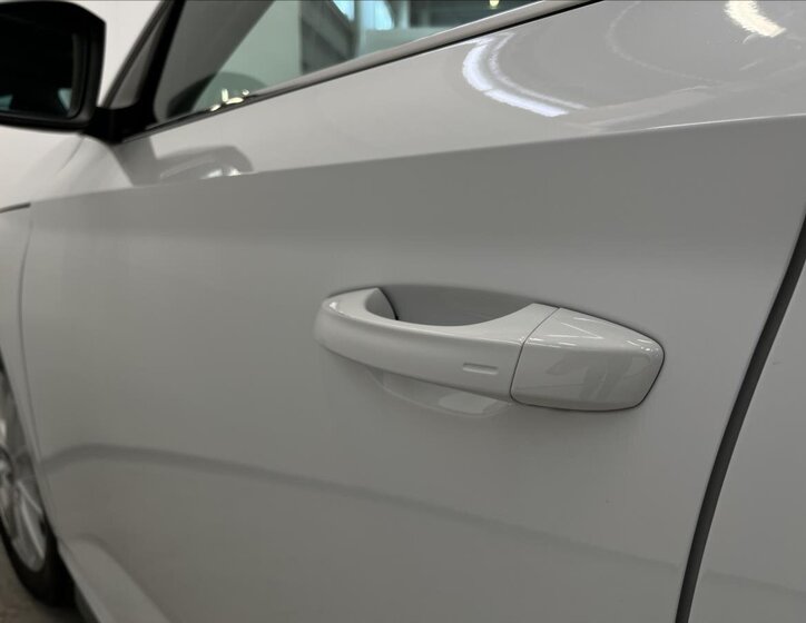 Škoda Kamiq SUV 999,0 85 kw