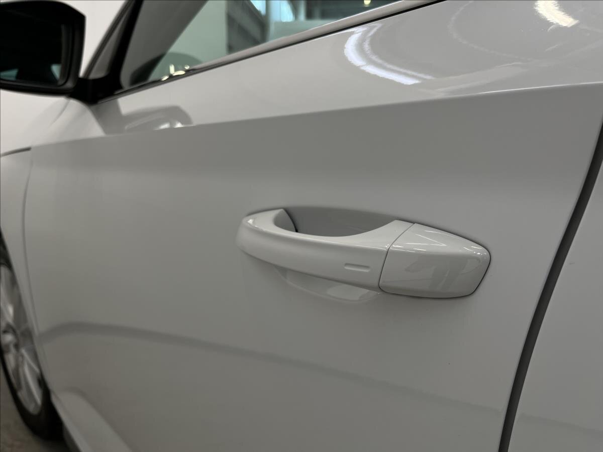 Škoda Kamiq SUV 999,0 85 kw