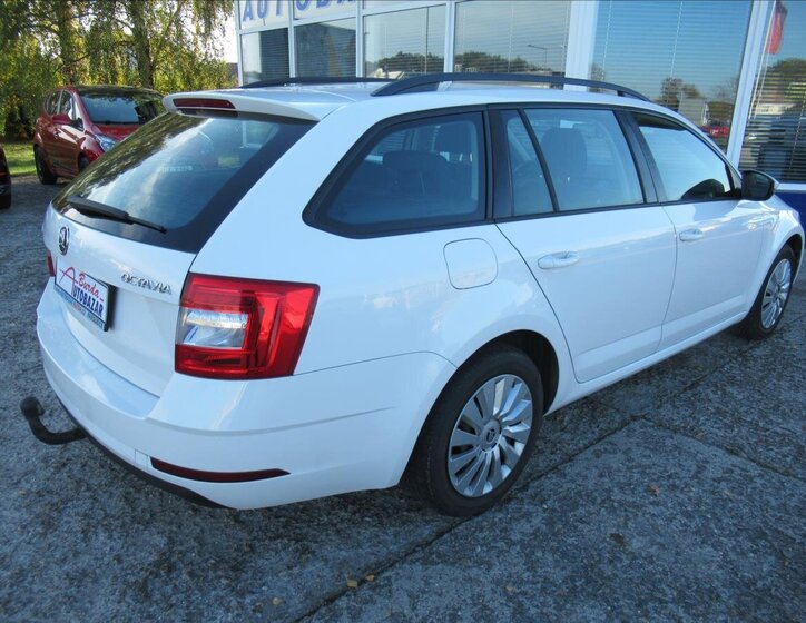 Škoda Octavia Kombi 1,6 l 85 kw
