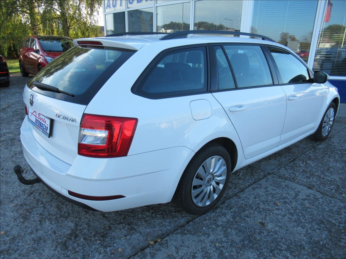 Škoda Octavia Kombi 1,6 l 85 kw