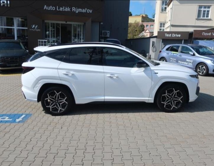 Hyundai Tucson SUV 1,6 l 110 kw