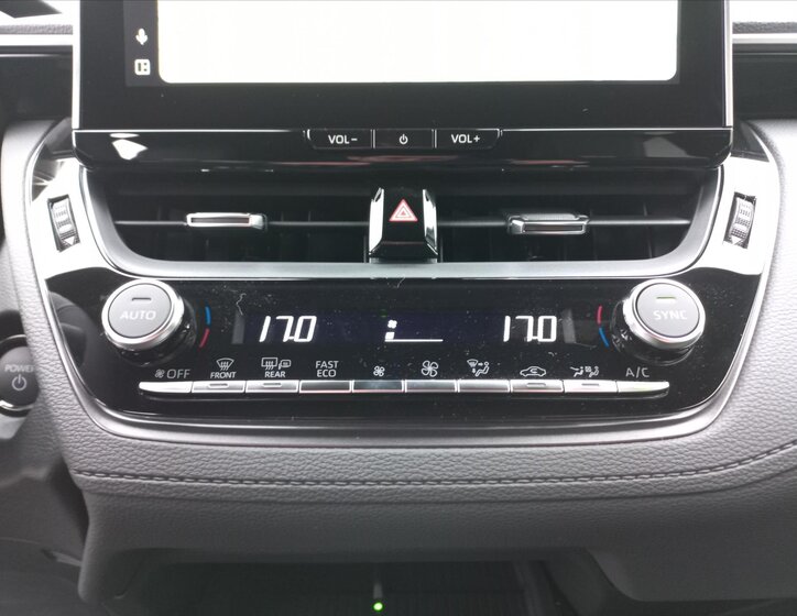 Toyota Corolla Cross CUV 0,0 132 kw