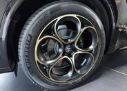 Alfa Romeo Stelvio 6