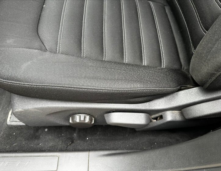 Ford Mondeo Kombi 1,6 l 85 kw