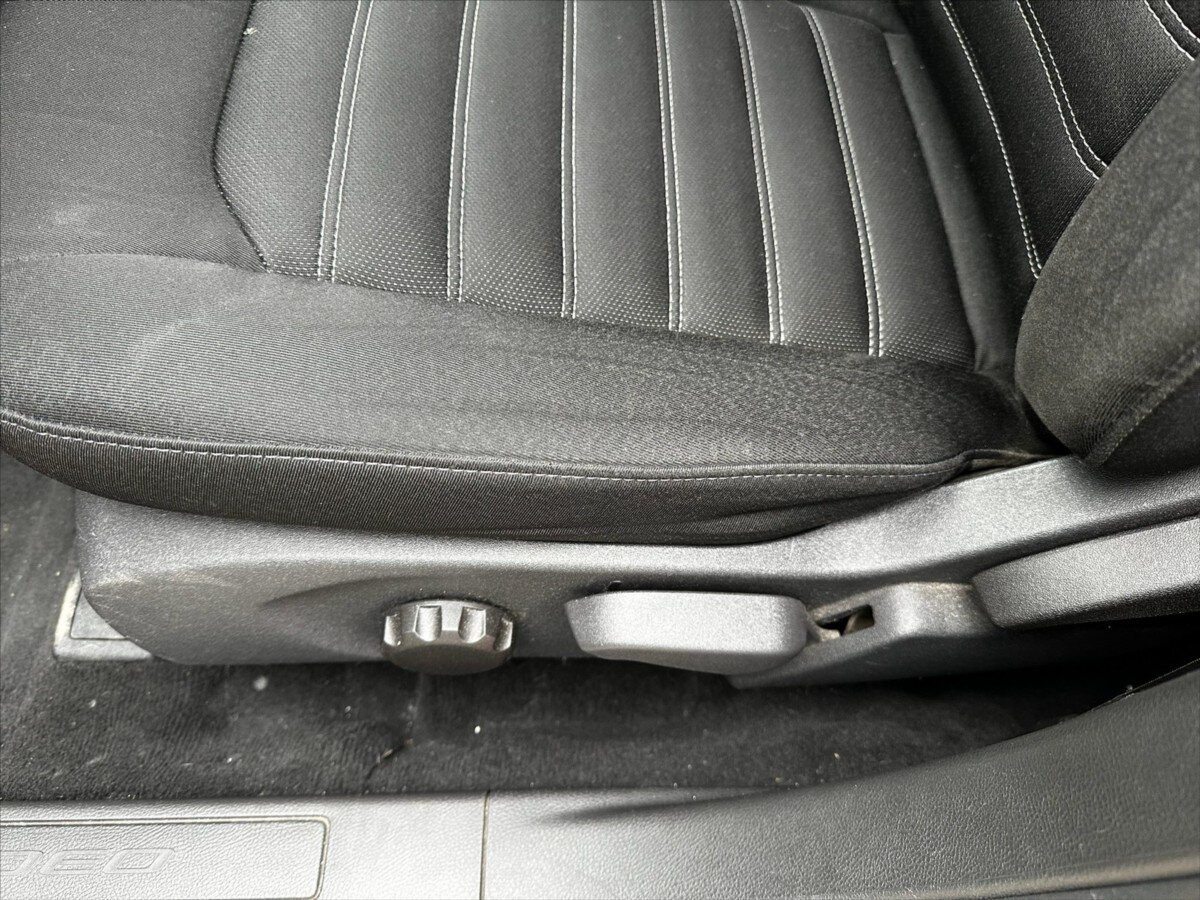 Ford Mondeo Kombi 1,6 l 85 kw