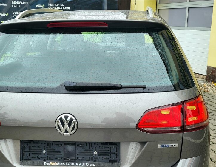 Volkswagen Golf Kombi 1,6 l 81 kw