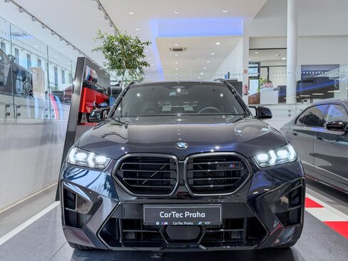 BMW X5 SUV / Terénní 4,4 l 460 kw