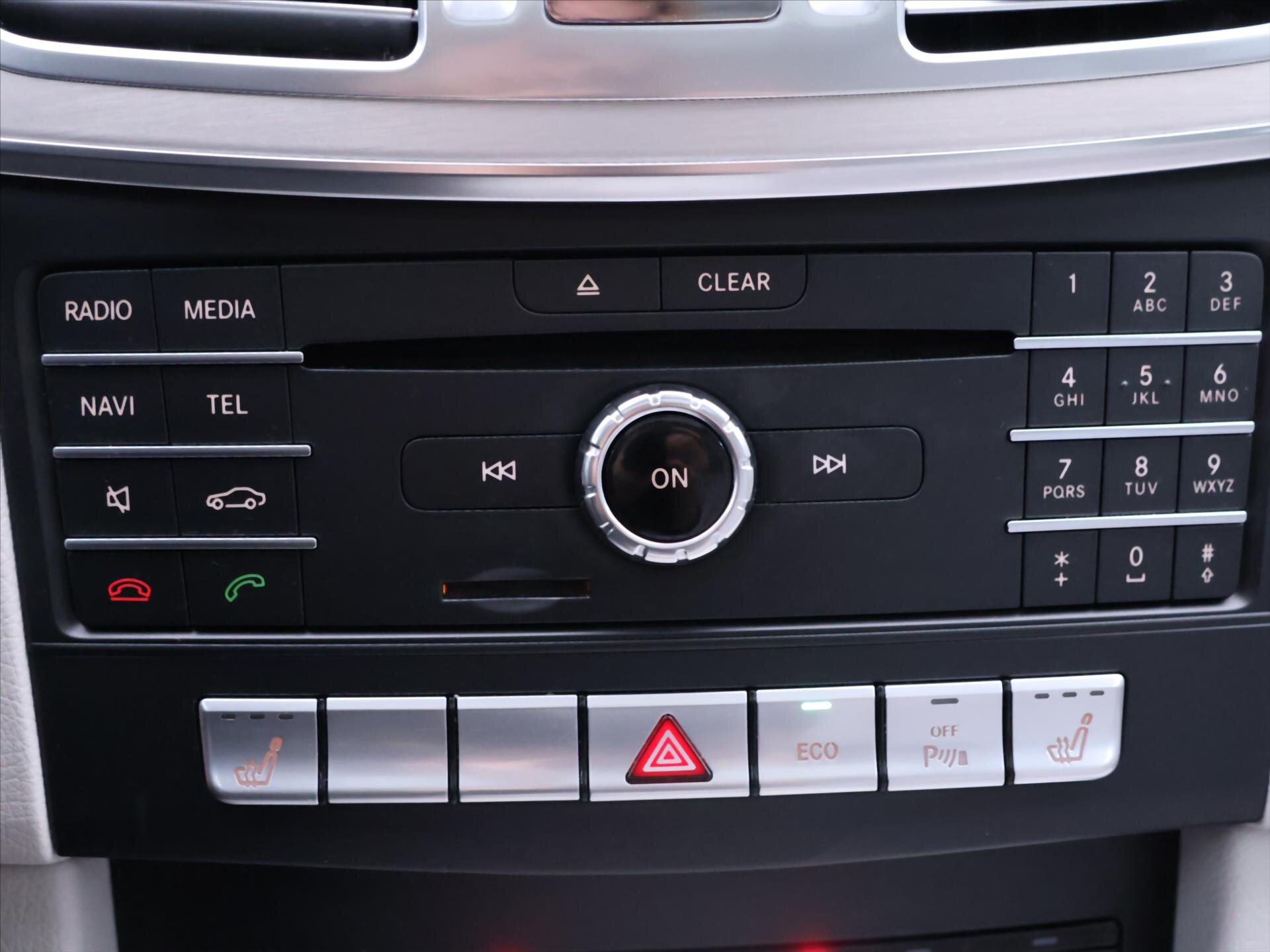 Mercedes-Benz Třídy E Sedan / Limuzína 3,5 l 245 kw