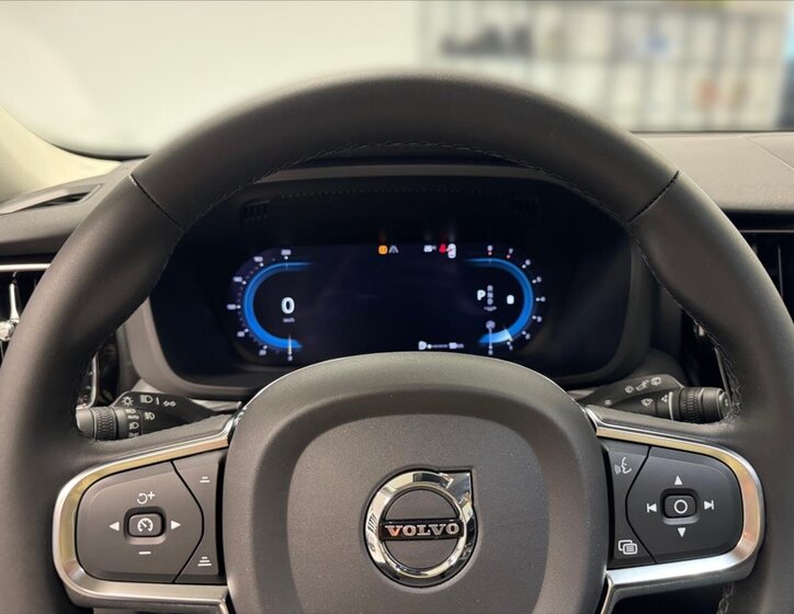 Volvo XC60 SUV 2,0 l 145 kw