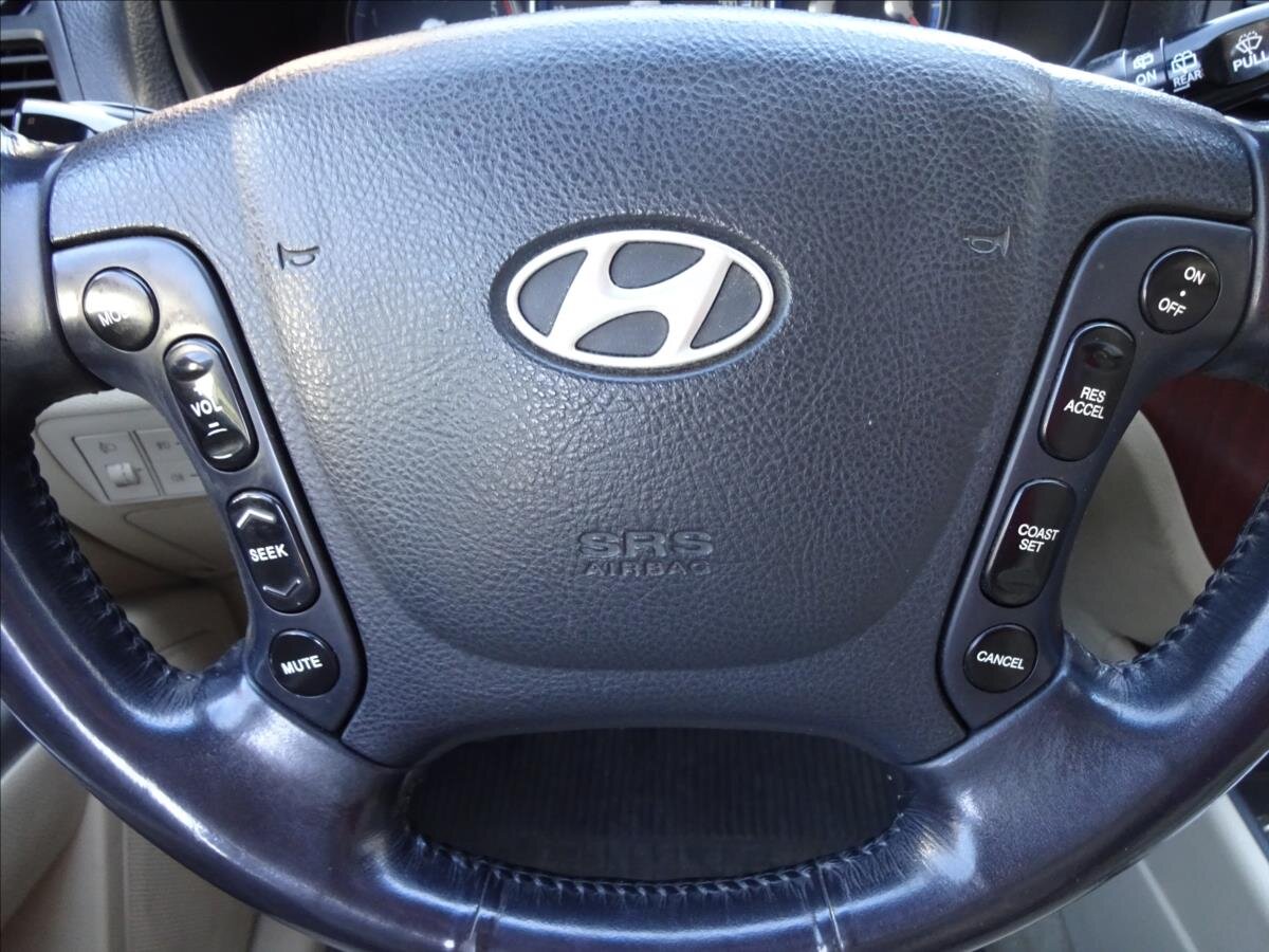 Hyundai Santa Fe SUV / Terénní 2,2 l 114 kw