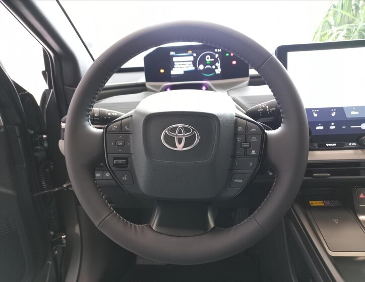Toyota C-HR CUV / Crossover 0,0 252 kw