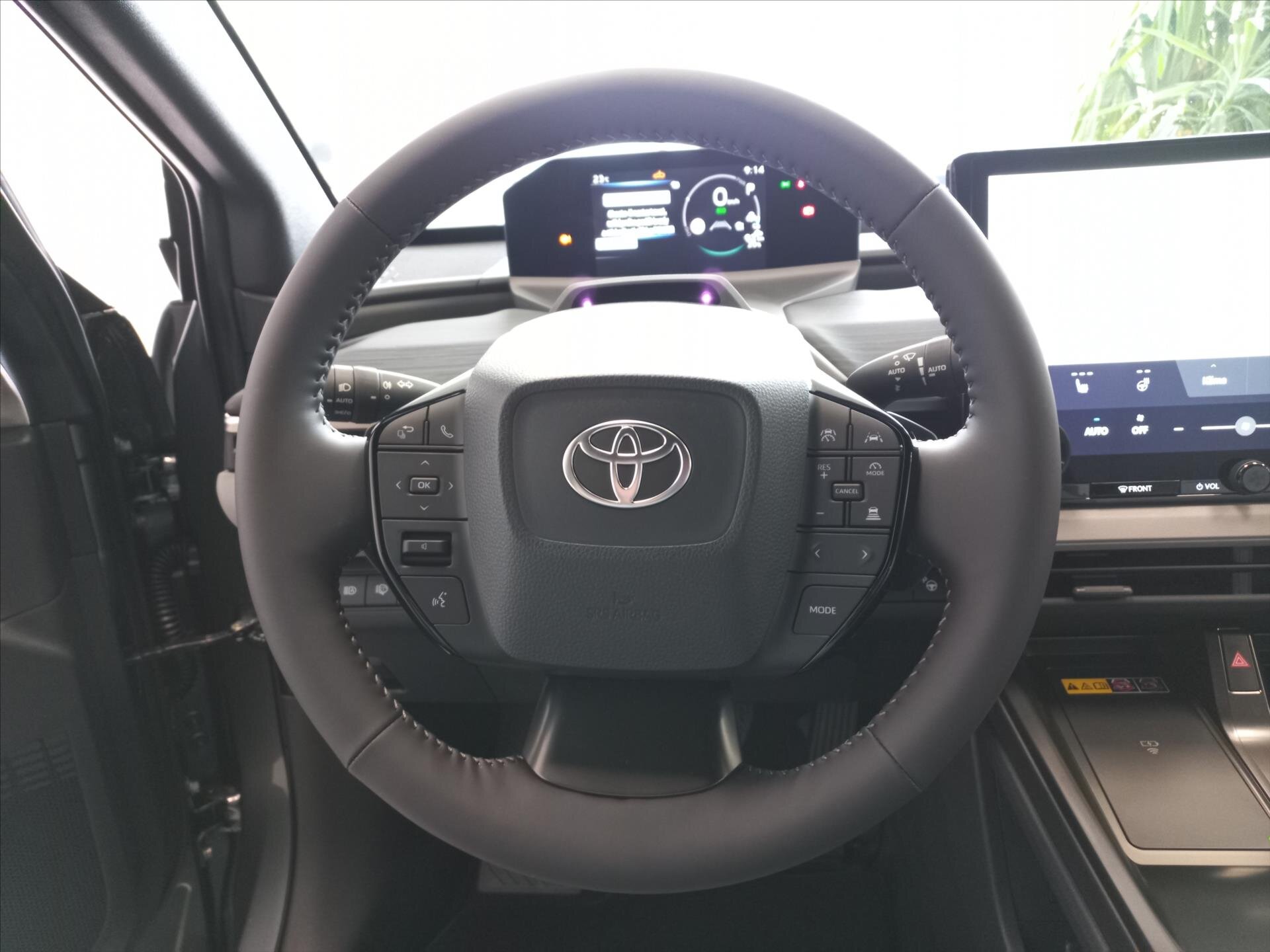 Toyota C-HR CUV / Crossover 0,0 252 kw