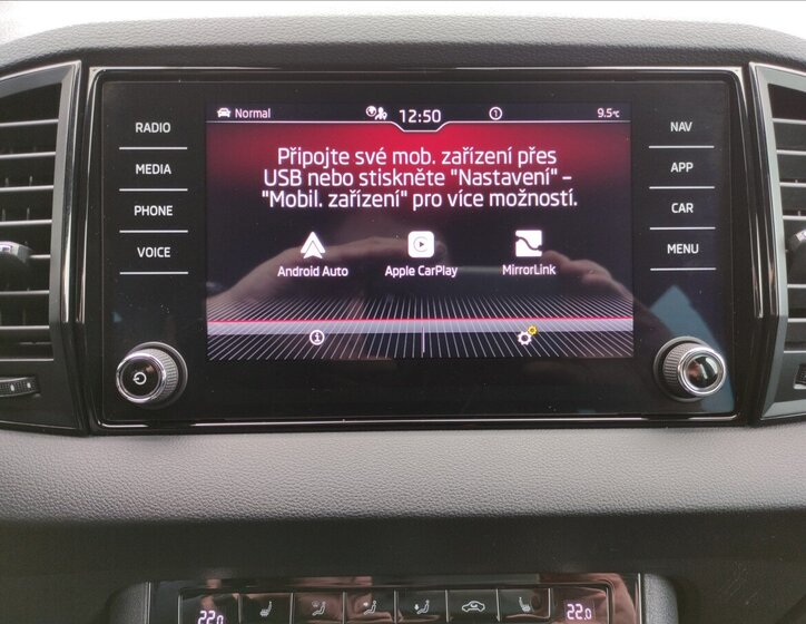 Škoda Karoq SUV 1,5 l 110 kw