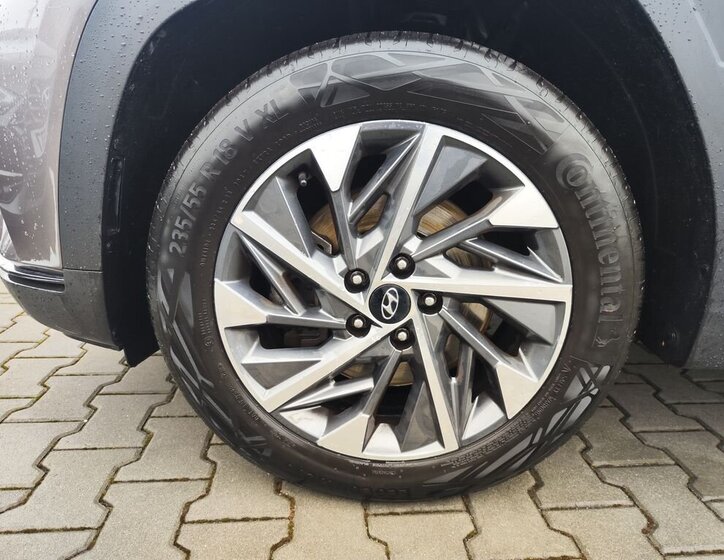 Hyundai Tucson SUV 1,6 l 110 kw