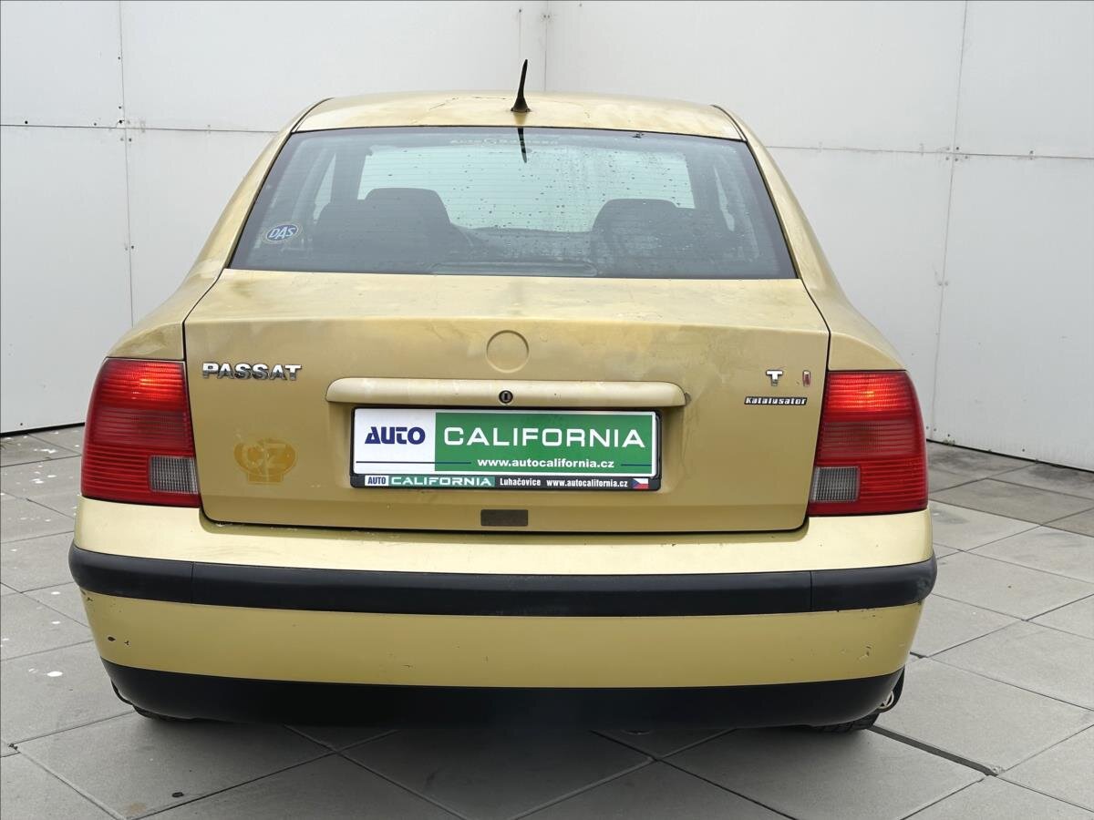 Volkswagen Passat Sedan 1,9 l 81 kw