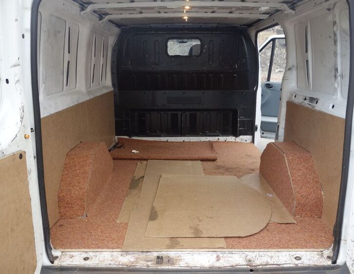 Ford Transit 14