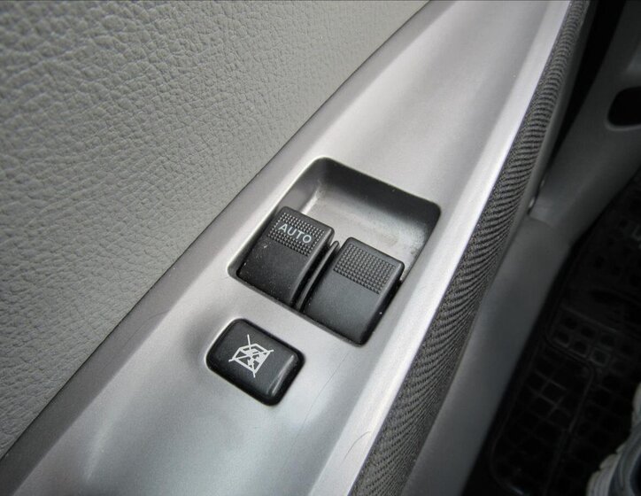 Mazda 2 Hatchback 1,2 l 55 kw