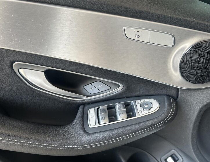 Mercedes-Benz Třídy C Kombi 2,1 l 125 kw