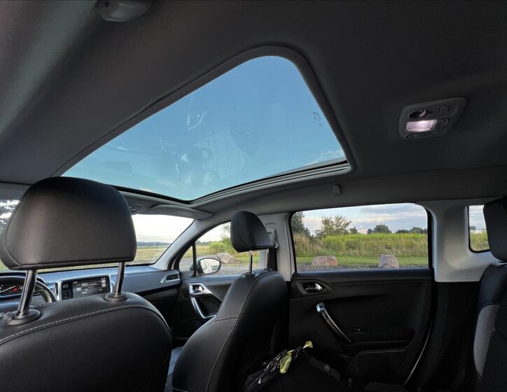Peugeot 2008 SUV / Terénní 1,6 l 84 kw
