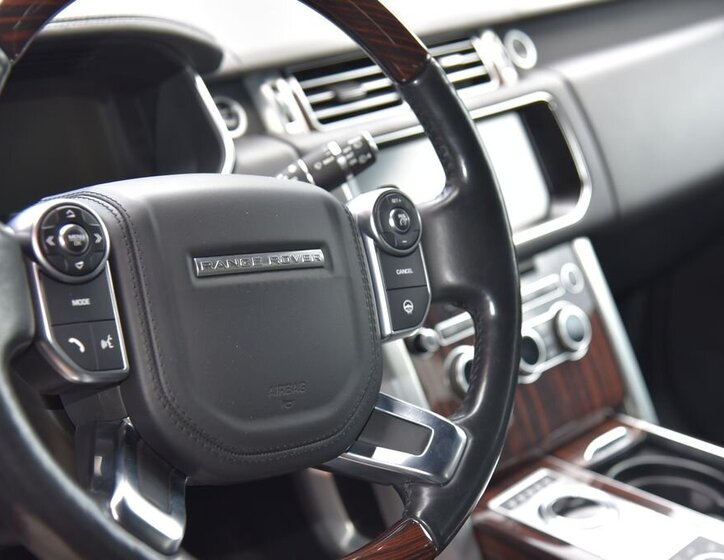 Land Rover Range Rover SUV / Terénní 4,4 l 250 kw