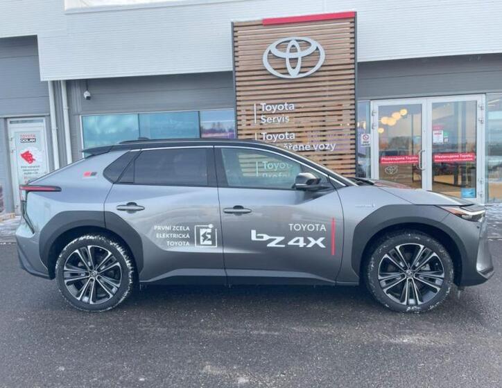 Toyota bZ4X 5