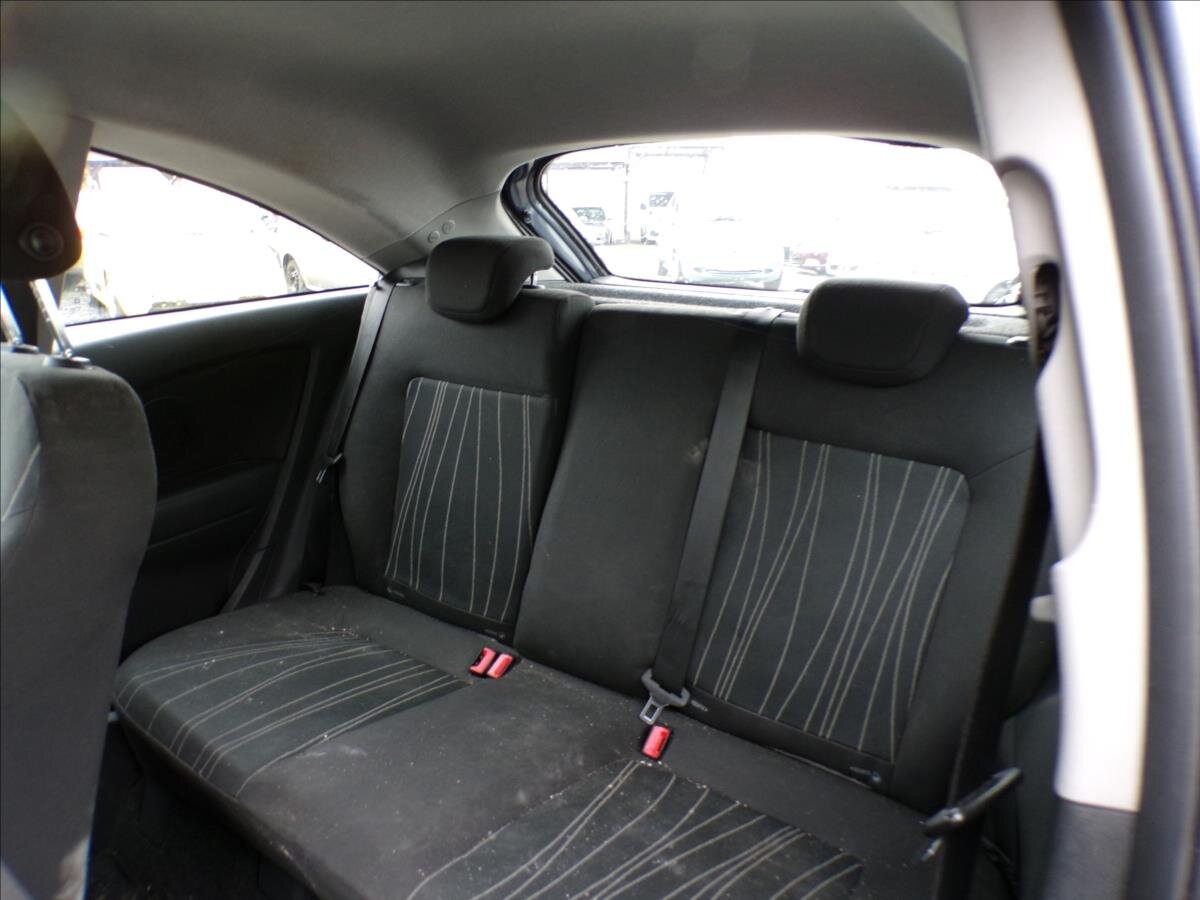 Opel Corsa Hatchback 1,2 l 59 kw