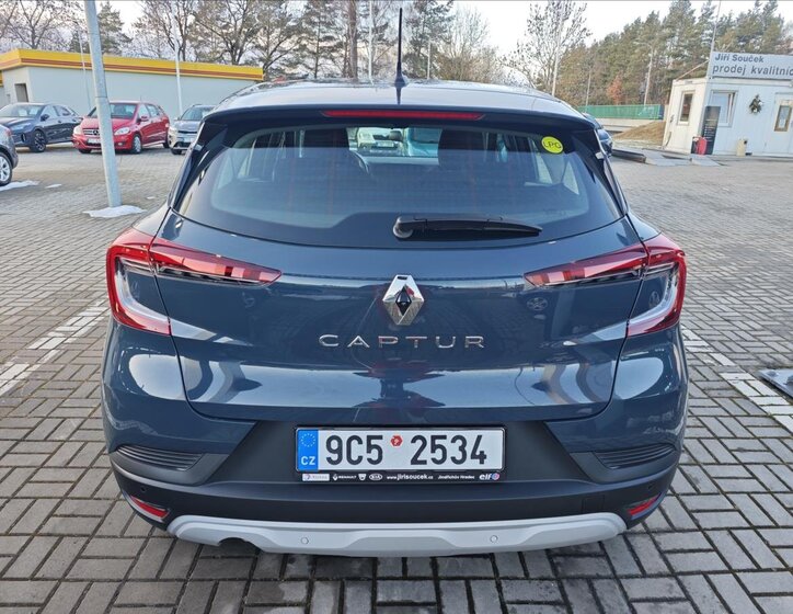Renault Captur SUV 999,0 67 kw