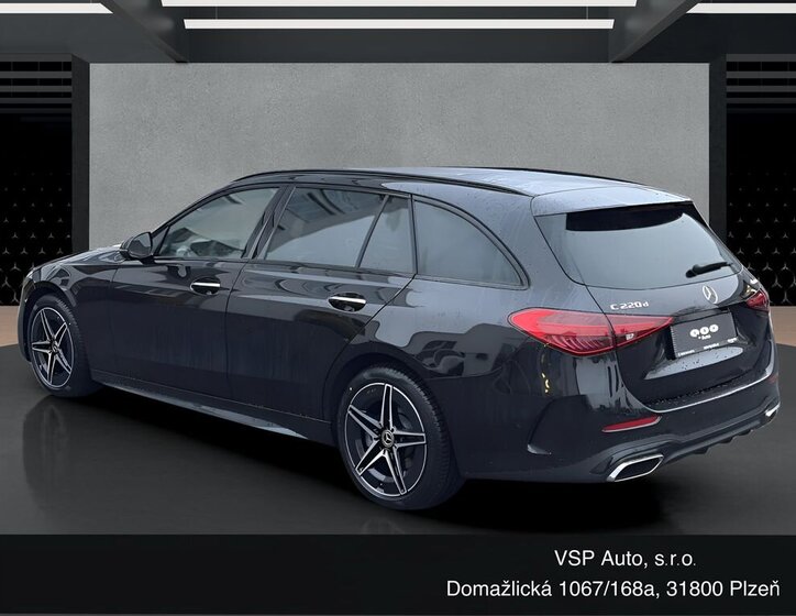 Mercedes-Benz Třídy C Kombi 2,0 l 157 kw