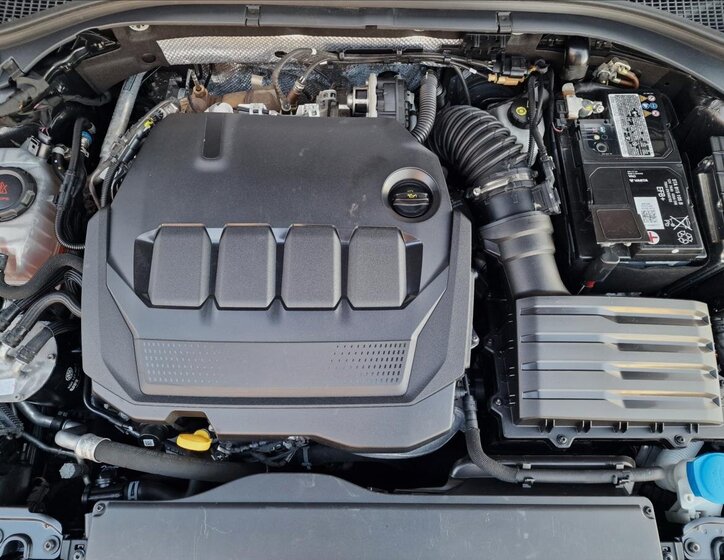 Škoda Superb Kombi 2,0 l 110 kw