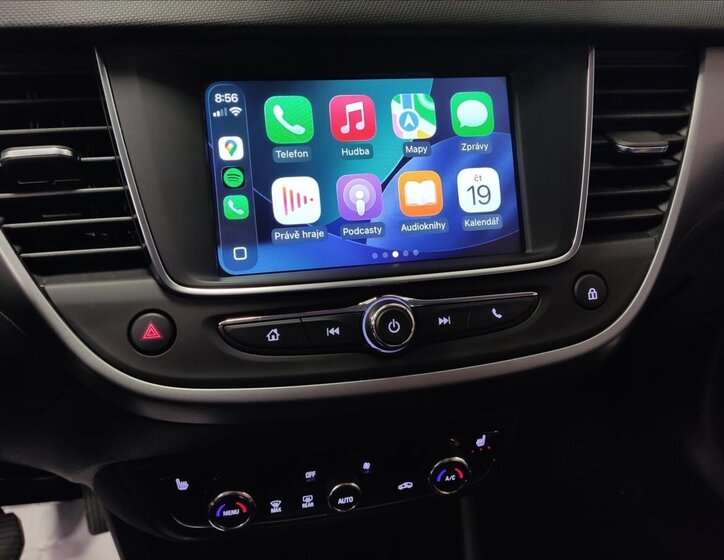 Opel Crossland X SUV / Terénní 1,2 l 61 kw