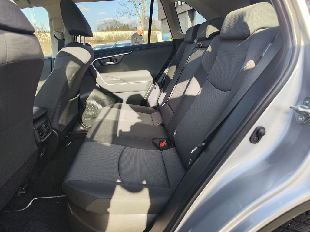 Toyota RAV4 SUV 2,5 l 163 kw