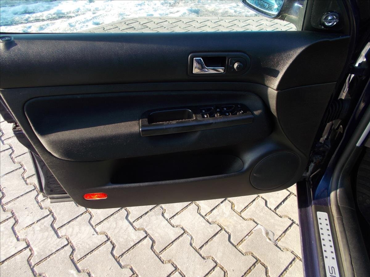 Volkswagen Golf Kombi 1,4 l 55 kw