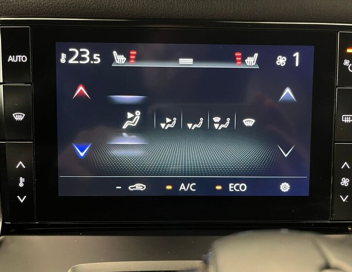 Mazda MX-30 SUV / Terénní 0,0 107 kw