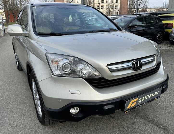 Honda CR-V SUV / Terénní 2,0 l 110 kw