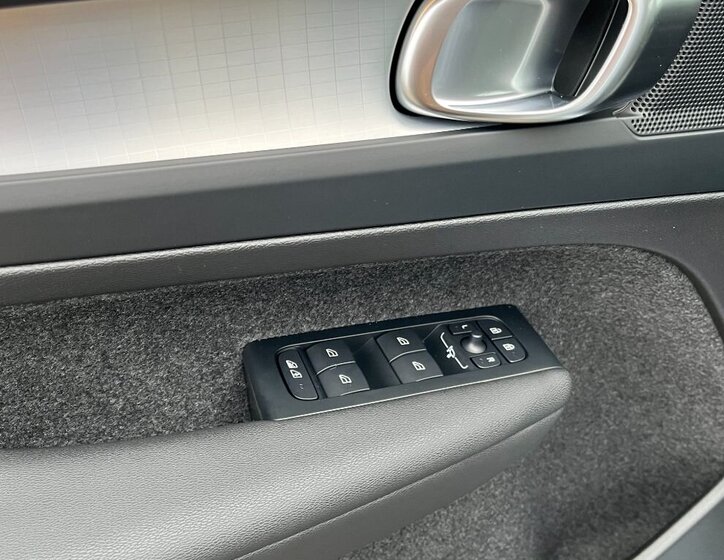 Volvo XC40 SUV 2,0 l 120 kw